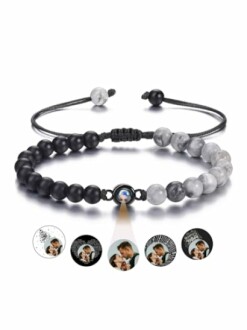 Bracelet de couple avec projection photo.
